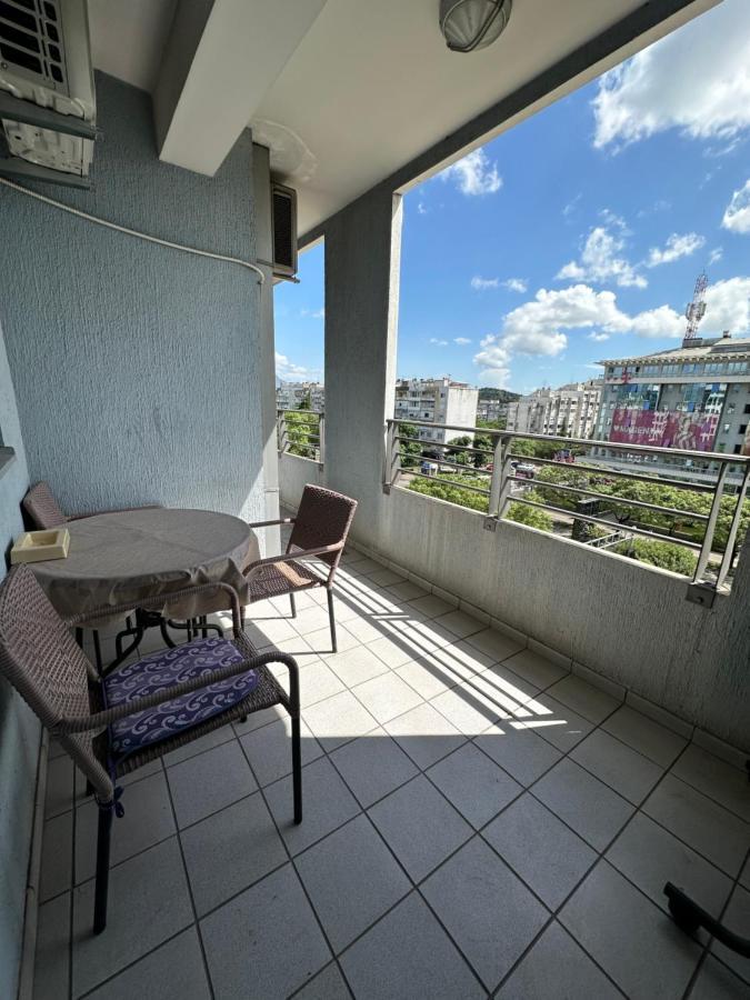 פודגוריצה Great Location Two Bedroom Apatment "Maxim" מראה חיצוני תמונה